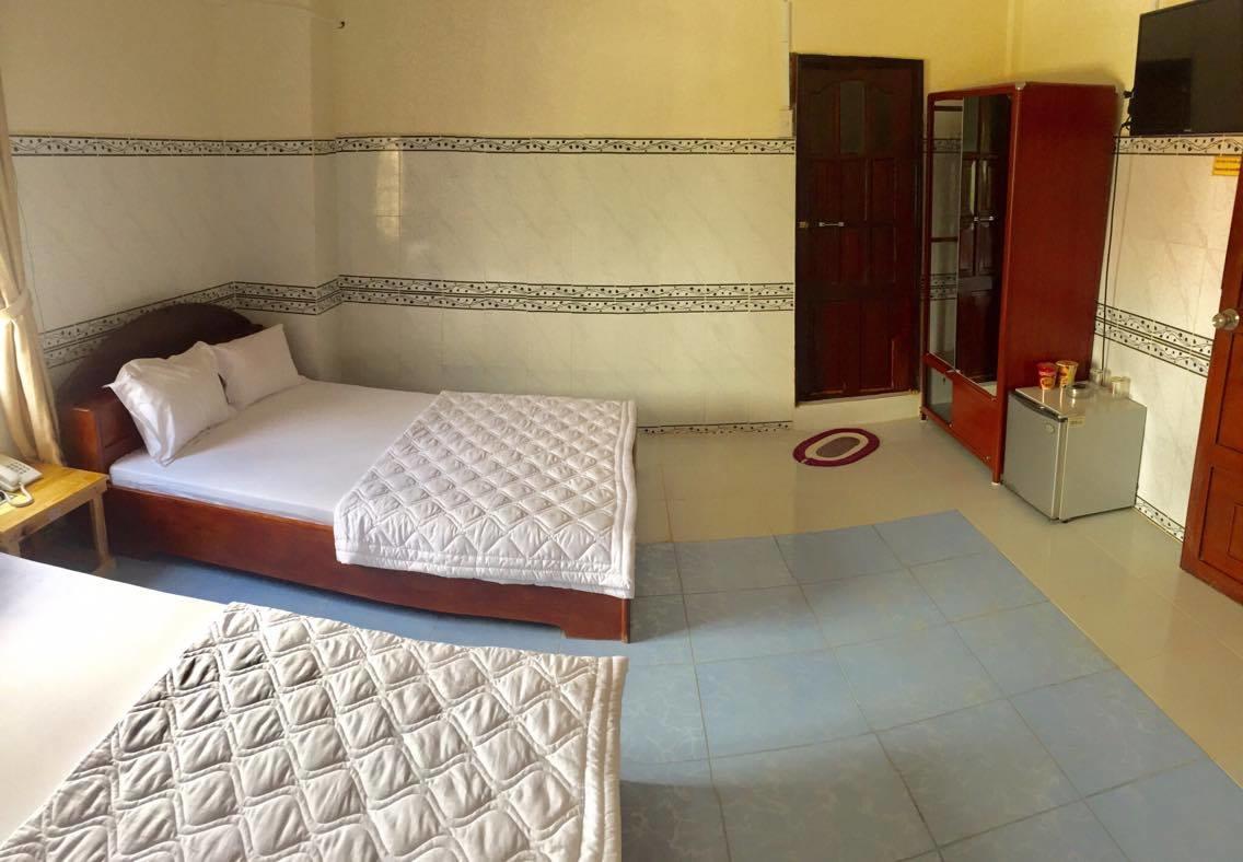Tan Loc 2 Hotel Ми Тхо Екстериор снимка
